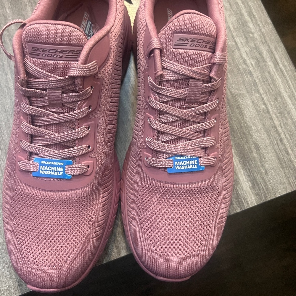 Brand new skechers